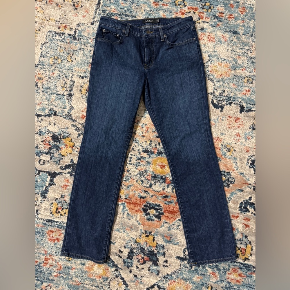 Lauren Ralph Lauren mid-rise straight jeans
Size 8 - Picture 3 of 8